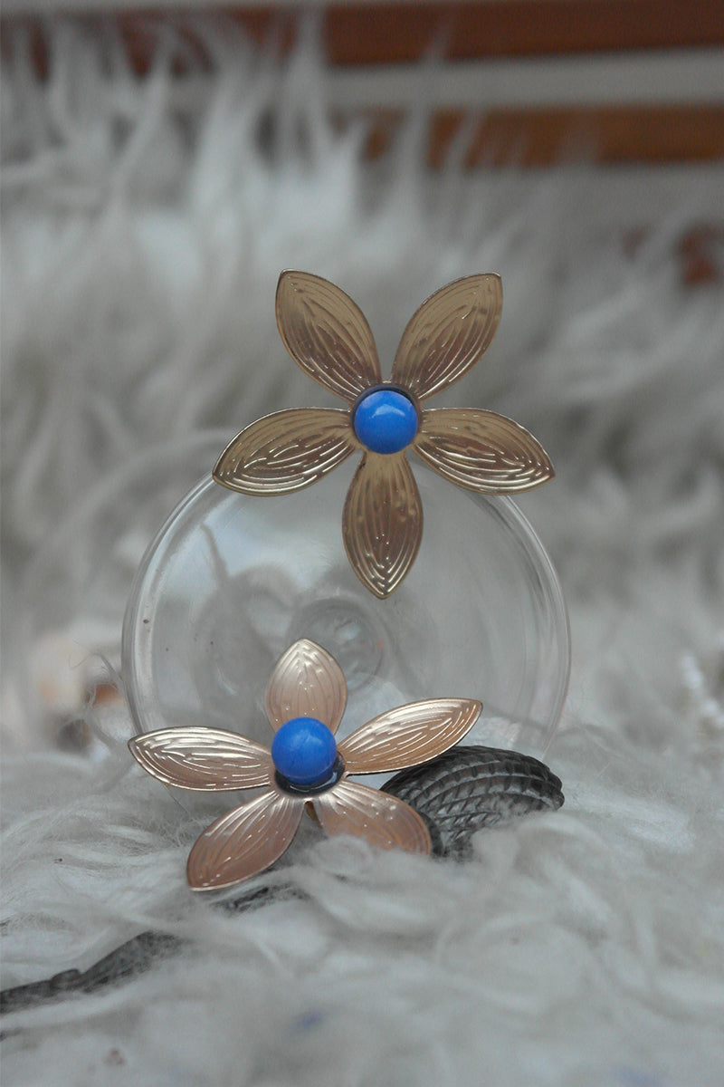 ROSE BLUE