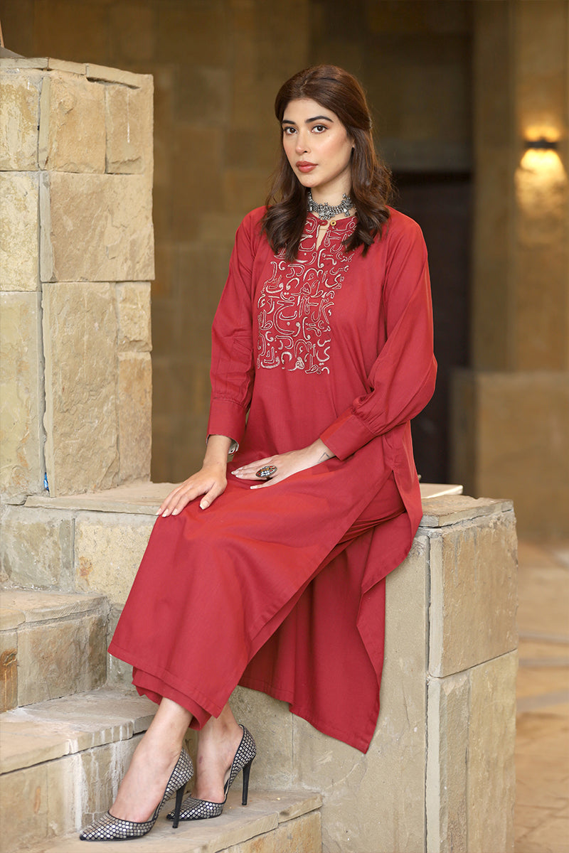 maroon shirt