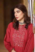 maroon shirt