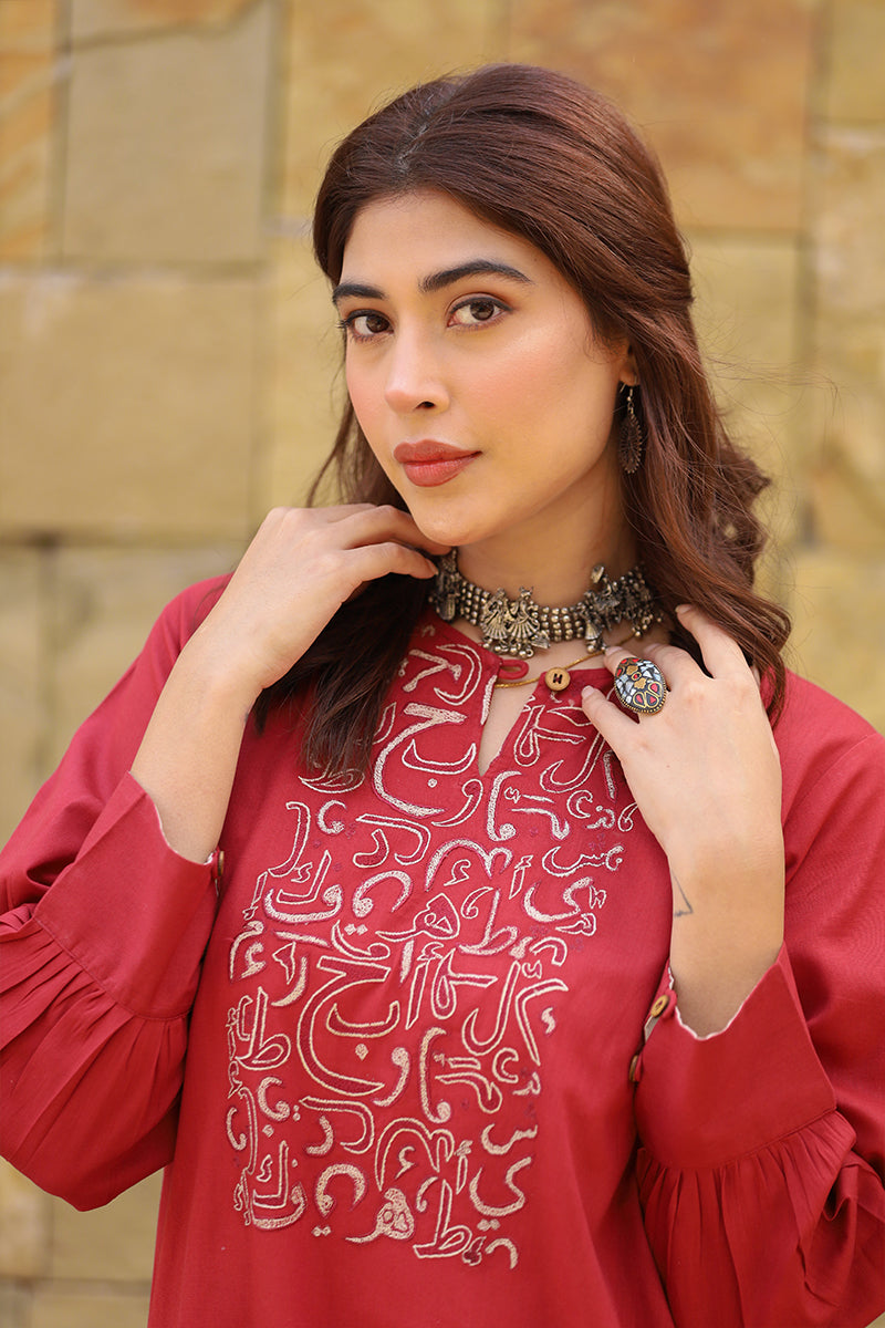 maroon shirt