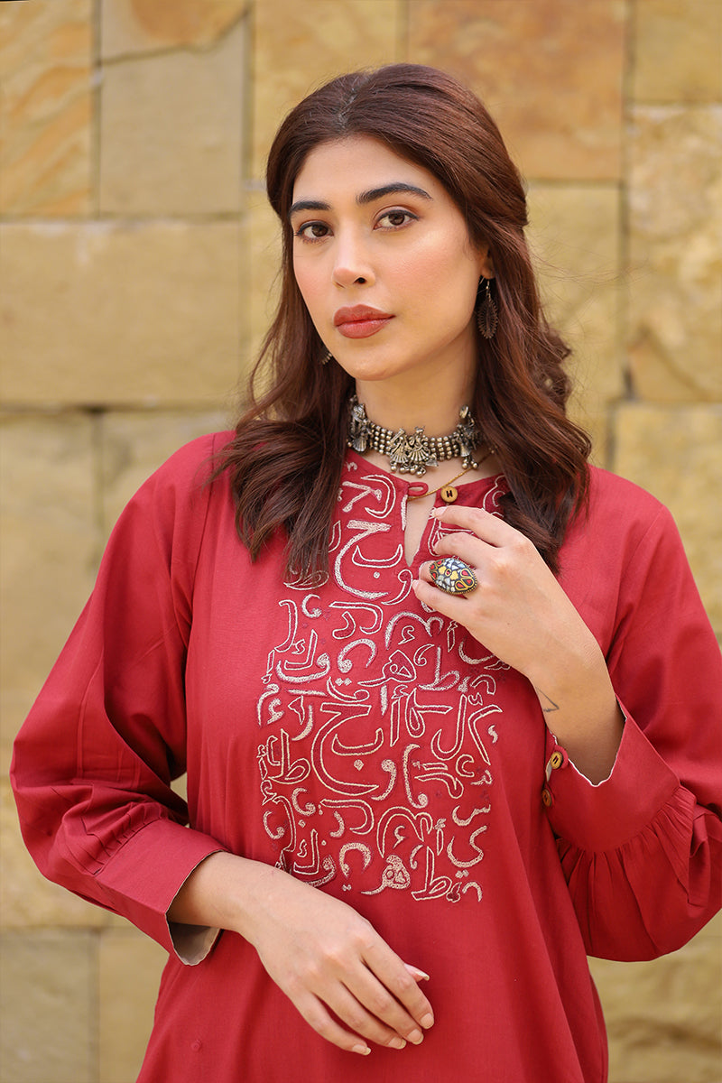 maroon shirt